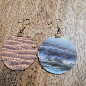 HAND CRAFTED Wooden On The Beach2 Earrings
